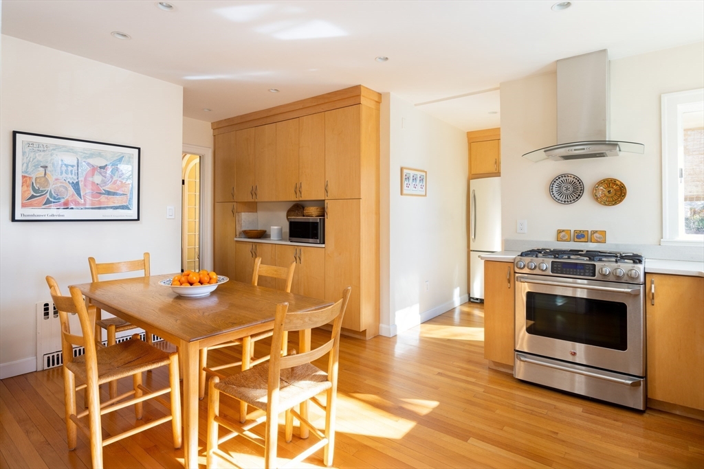 26 Welland Rd