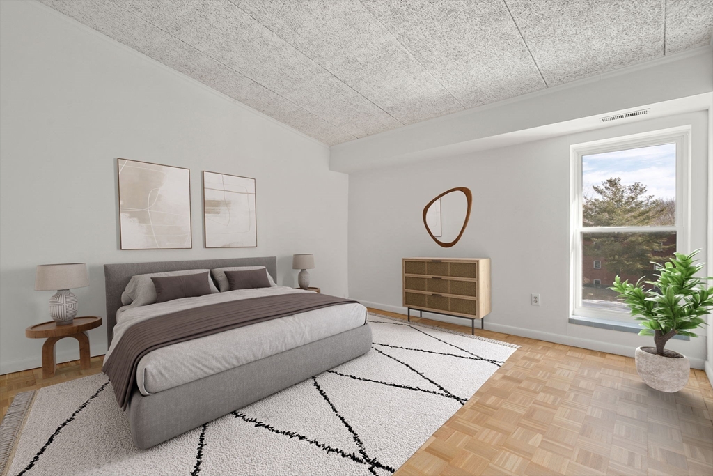 57 Broadlawn Park # 6B