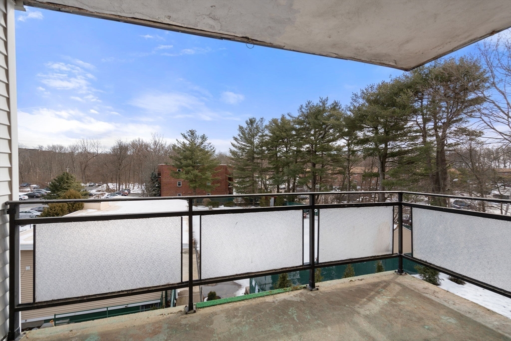 57 Broadlawn Park # 6B