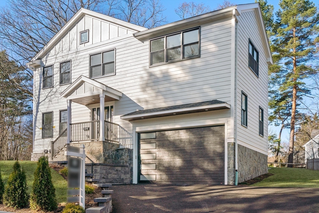951 Walnut Street