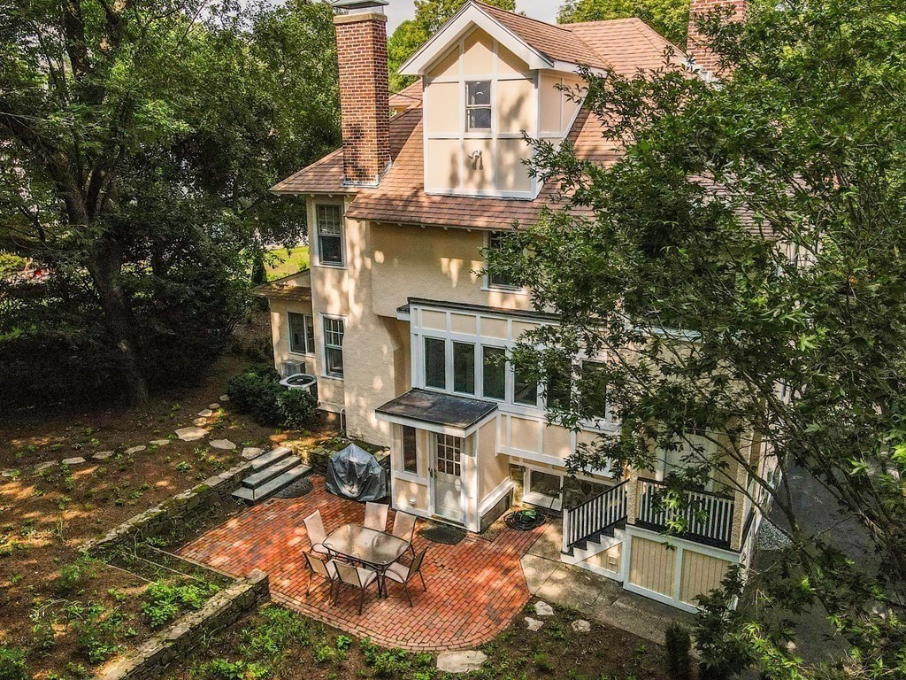 47 Cotswold Rd