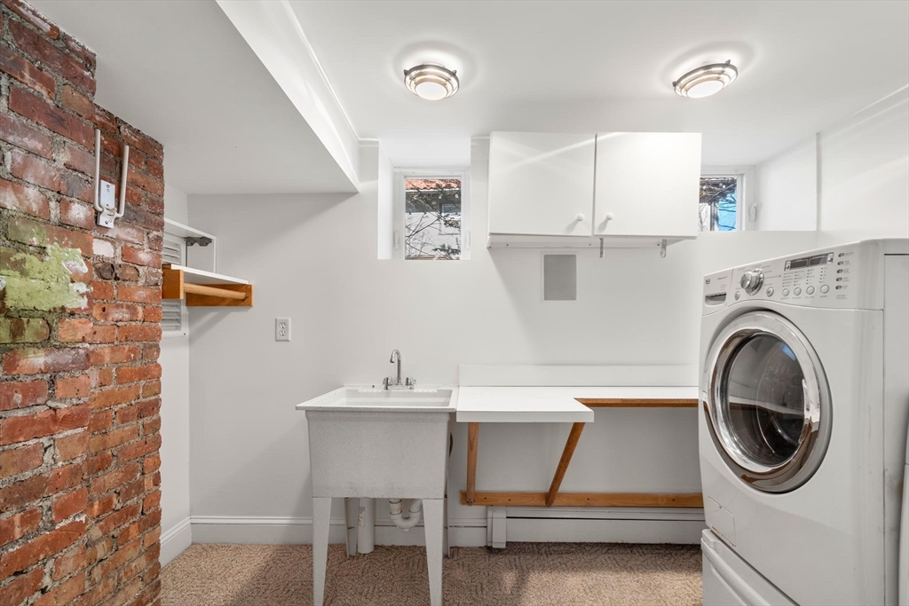 47 Cotswold Rd