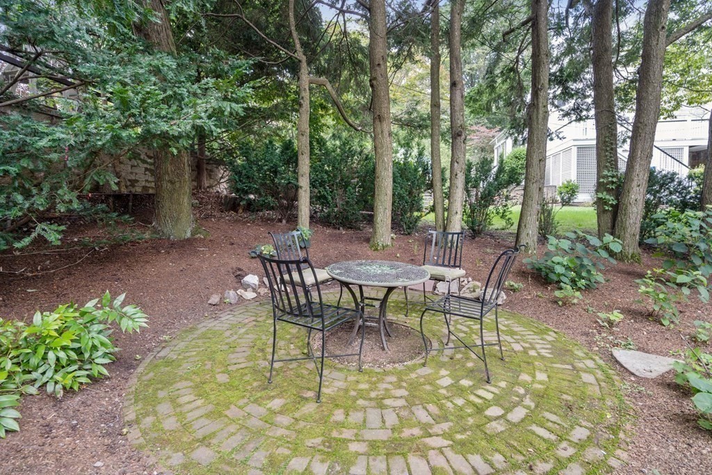 47 Cotswold Rd
