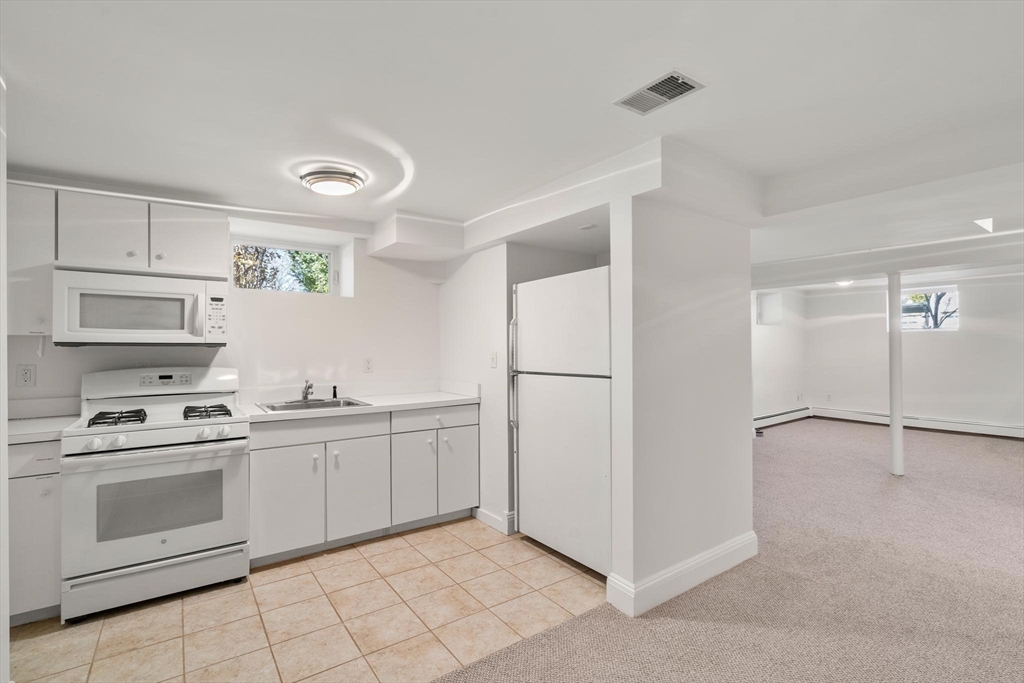 47 Cotswold Rd
