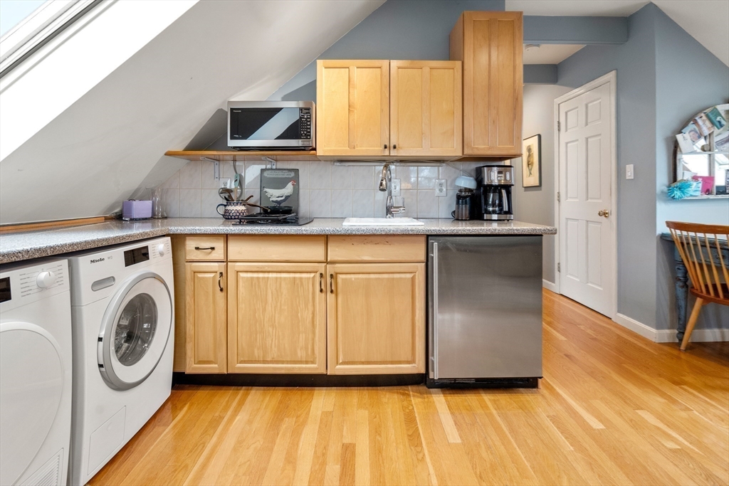 105 Hammond Rd # 2