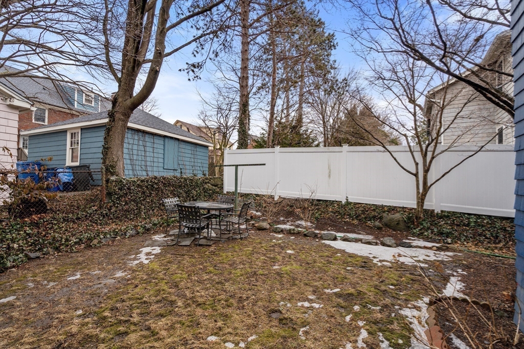 105 Hammond Rd # 2