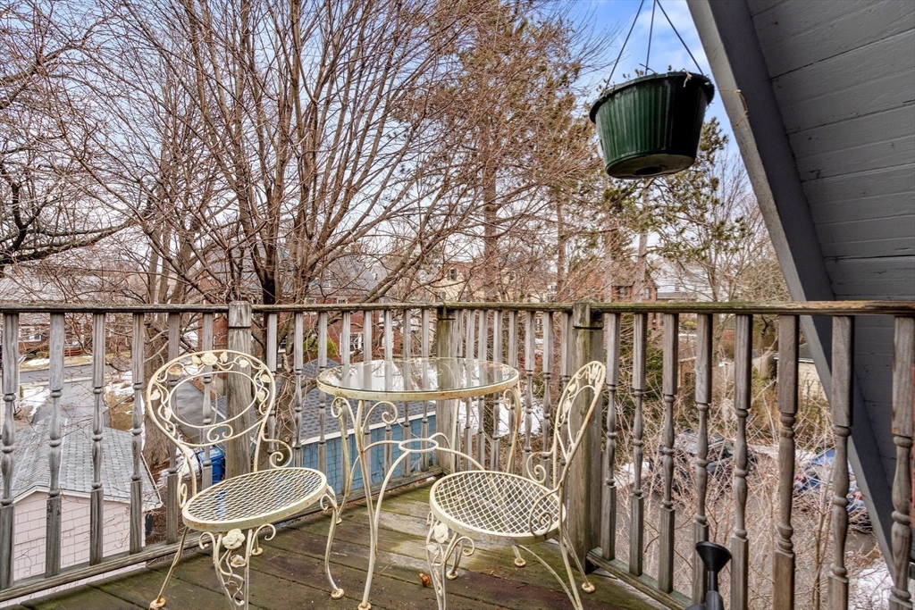 105 Hammond Rd # 2
