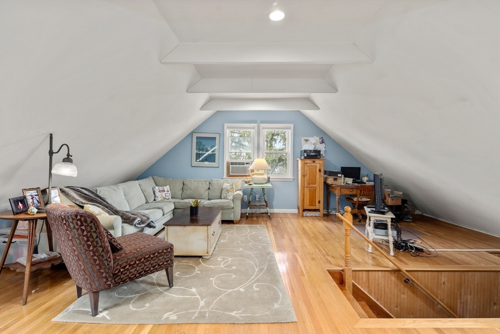 105 Hammond Rd # 2