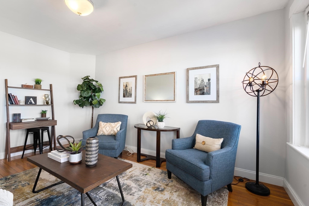 2003 Commonwealth Ave # 11