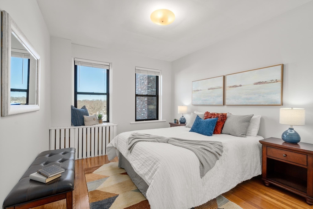 2003 Commonwealth Ave # 11