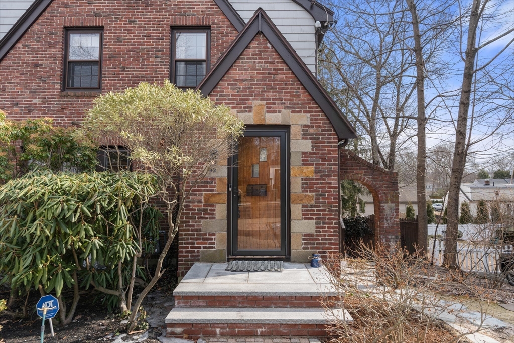 42 Alexander Rd