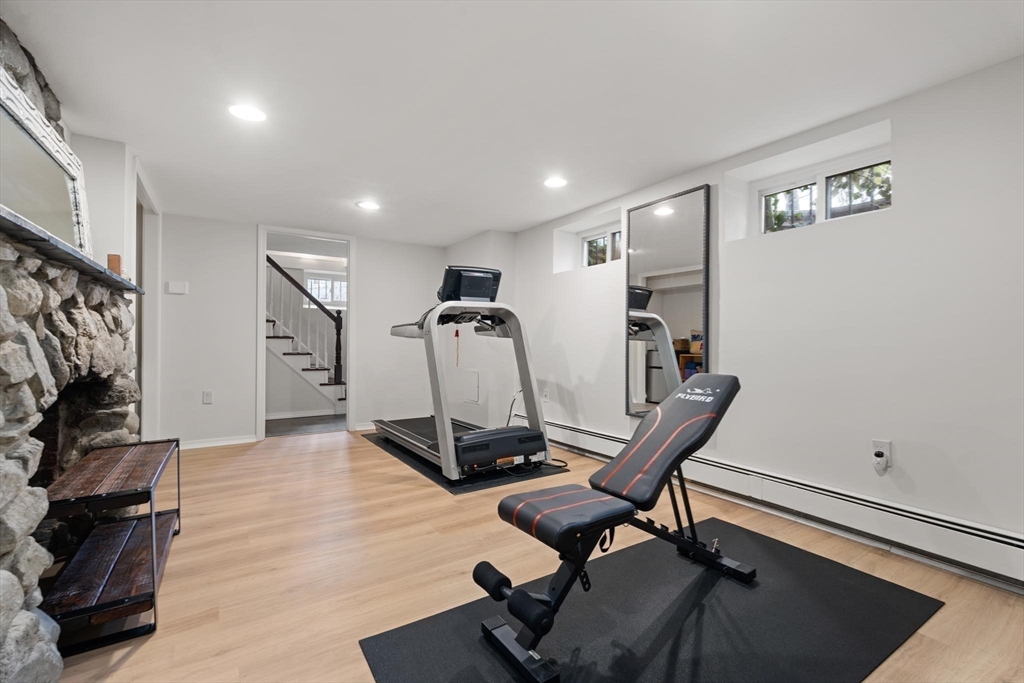 42 Alexander Rd