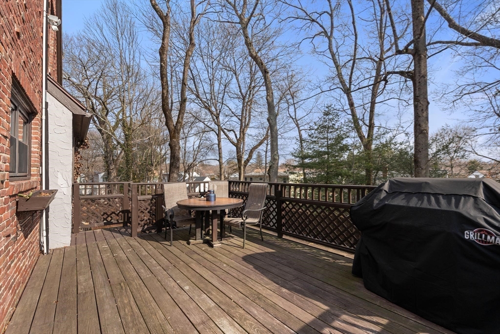 42 Alexander Rd