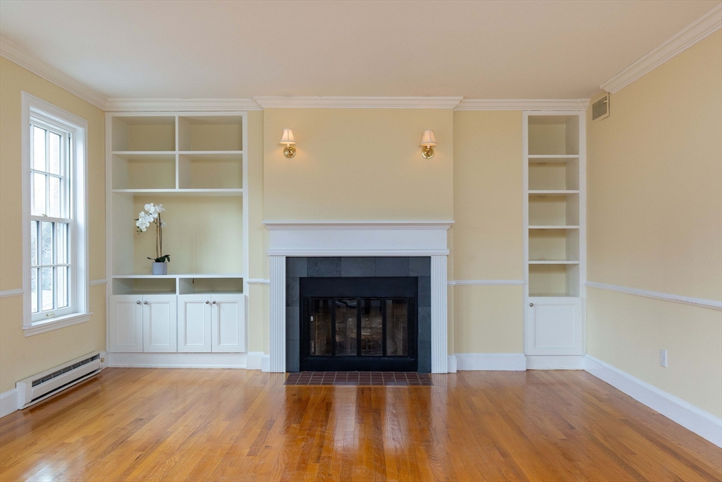 149 Beaconsfield Rd # B Unit: 3-B