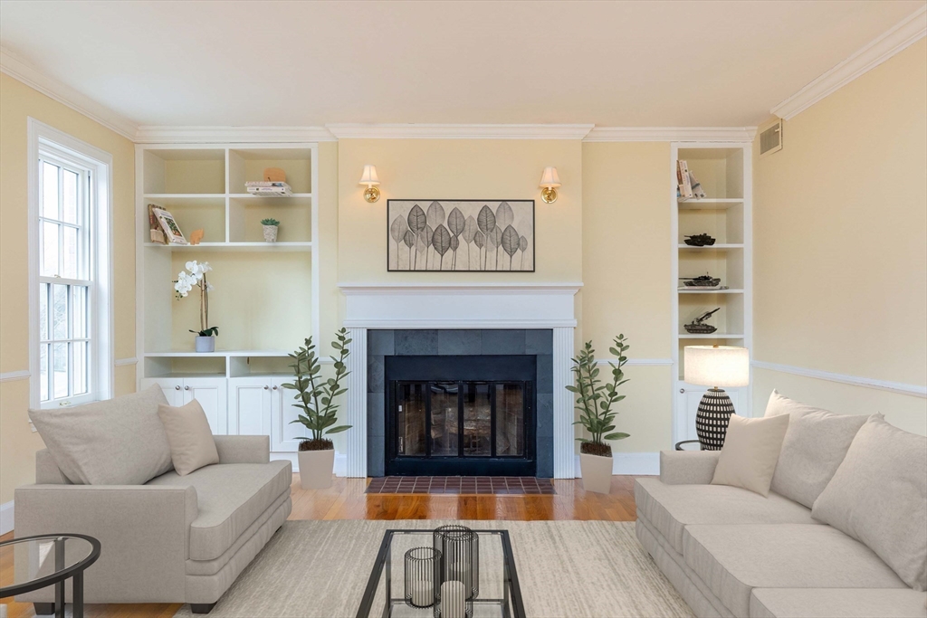 149 Beaconsfield Rd # B Unit: 3-B