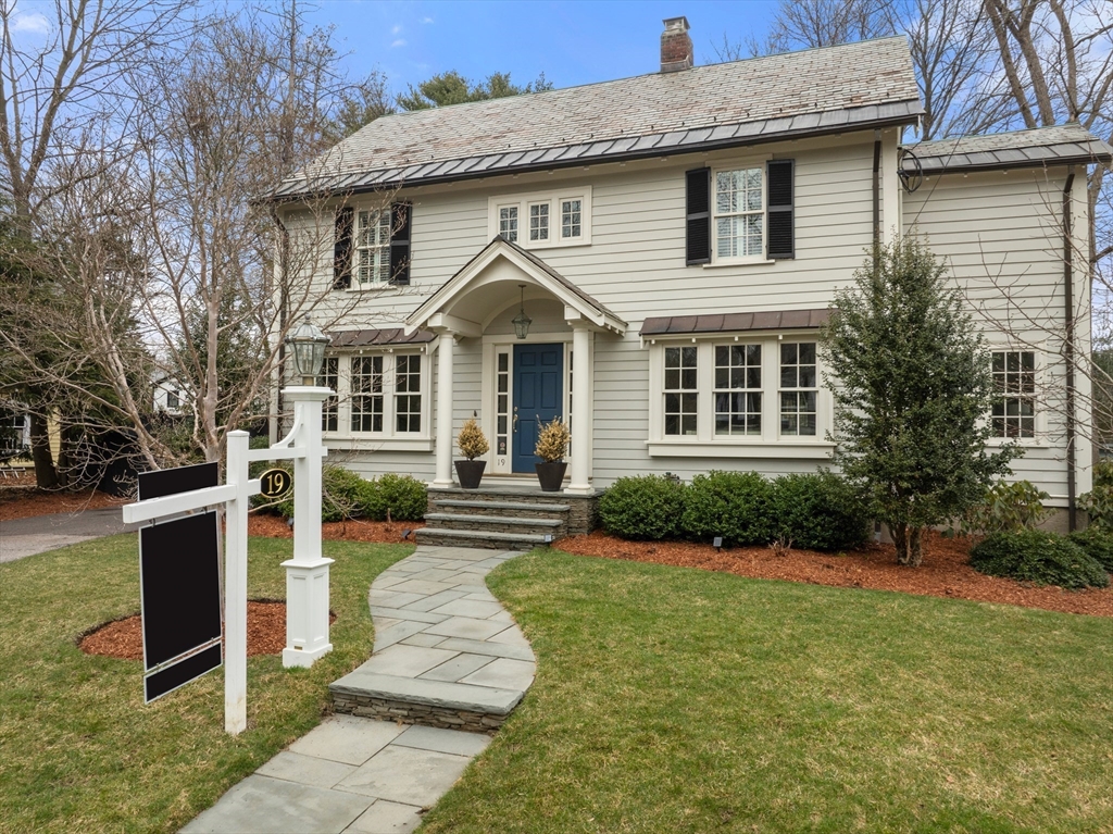 19 Kelveden Rd