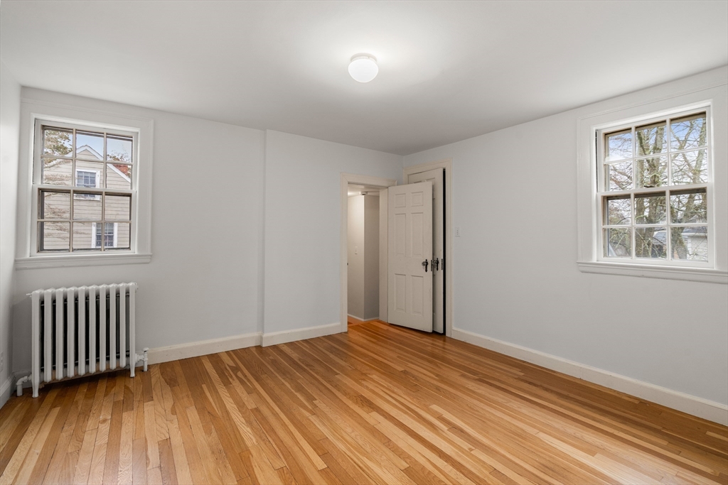 28 Cotton St