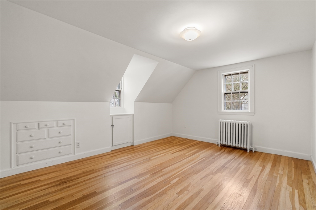 28 Cotton St