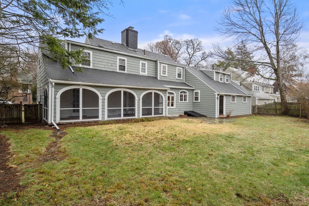 28 Cotton St