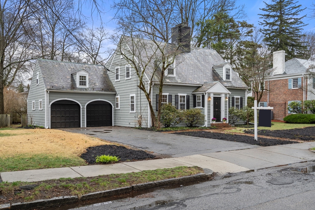 28 Cotton St