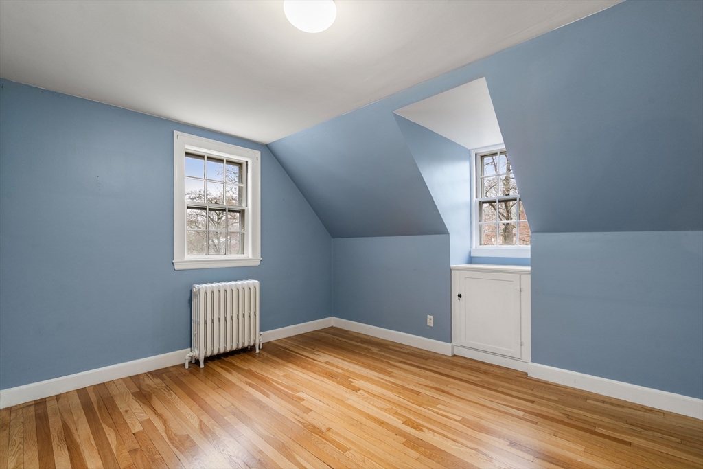 28 Cotton St