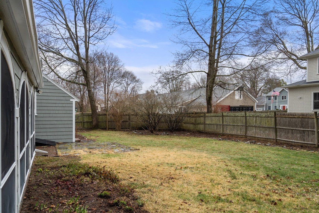 28 Cotton St