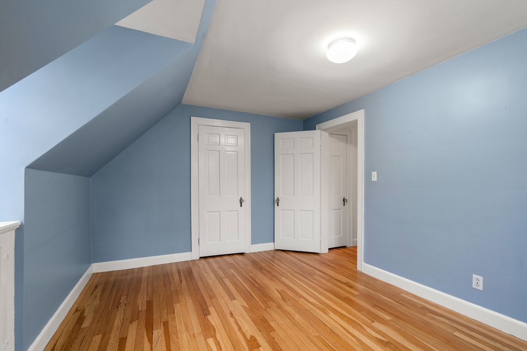 28 Cotton St