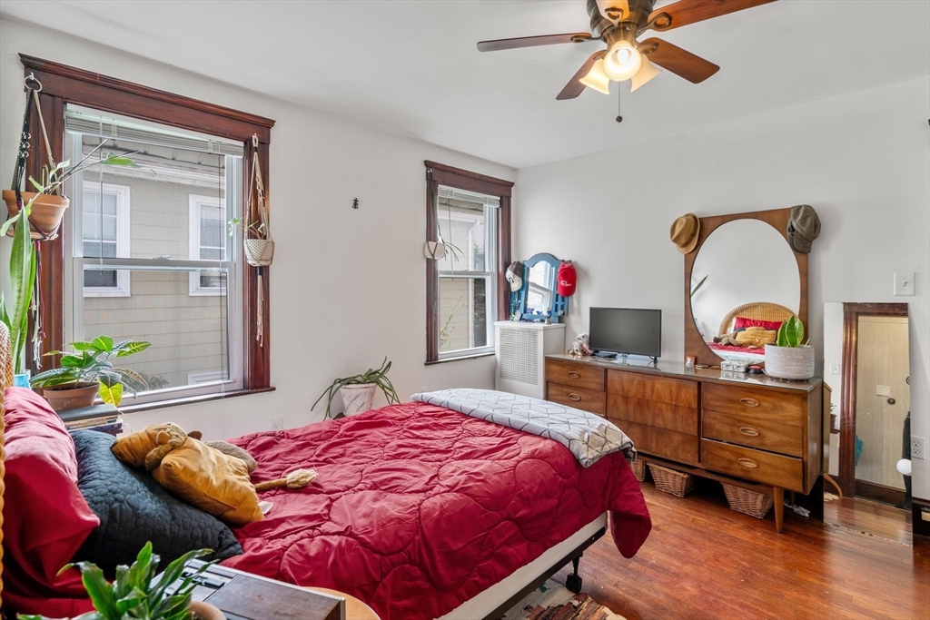 14-16 Field St