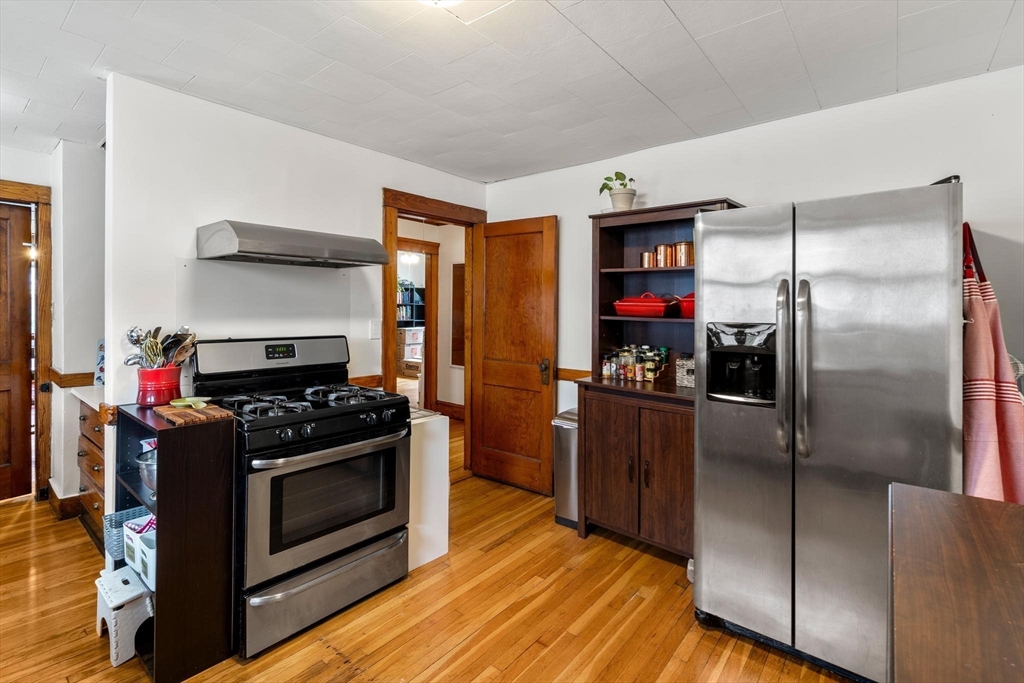 14-16 Field St