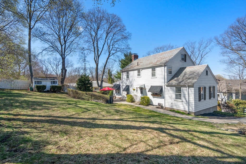 218 Reservoir Rd