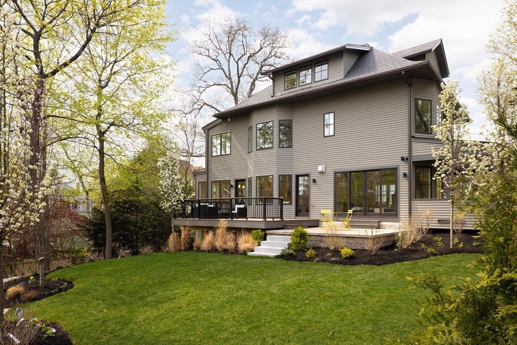 15 Woodcliff Rd