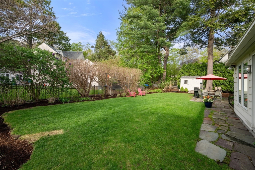 286 Quinobequin Rd