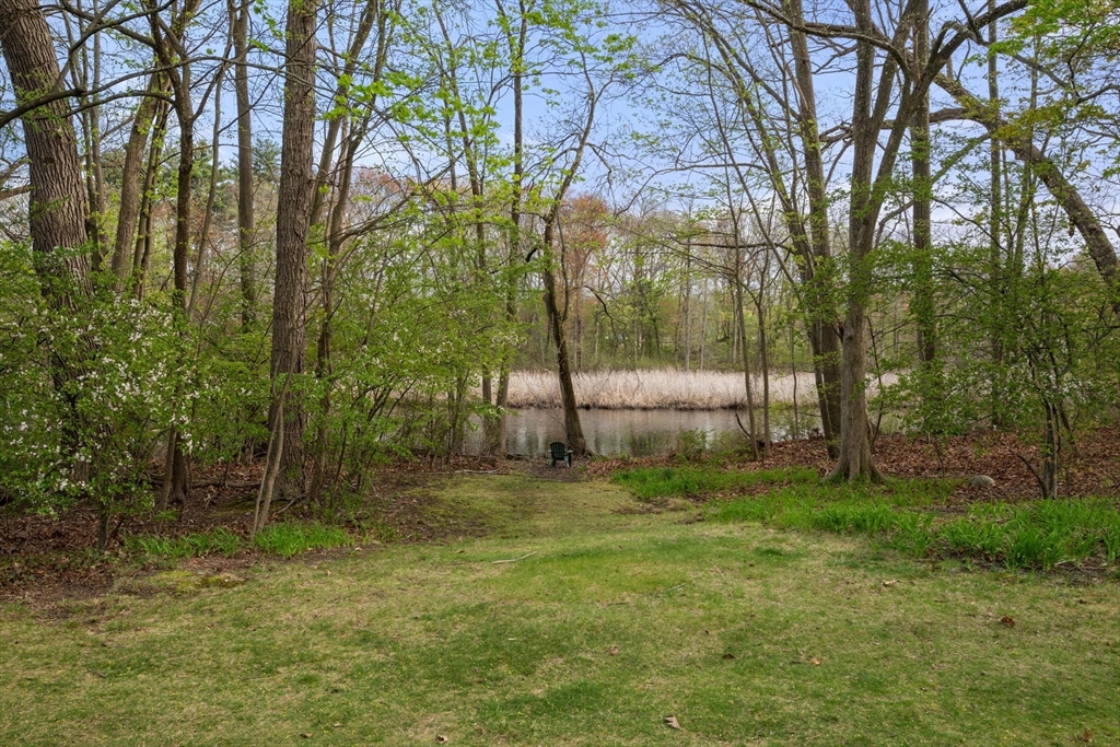 286 Quinobequin Rd