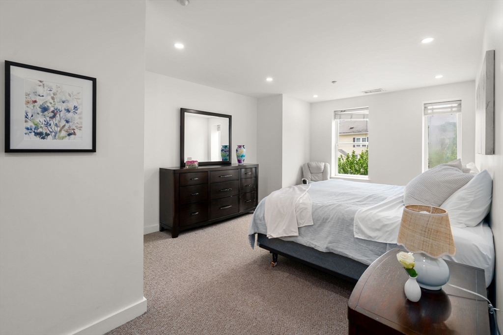 99 Chestnut Hill Avenue # 212