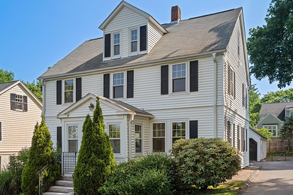 52 Myrtle St