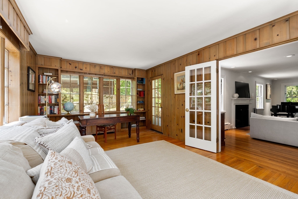 30 Edge Hill Rd