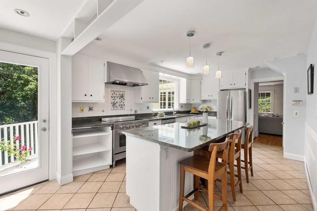 30 Edge Hill Rd