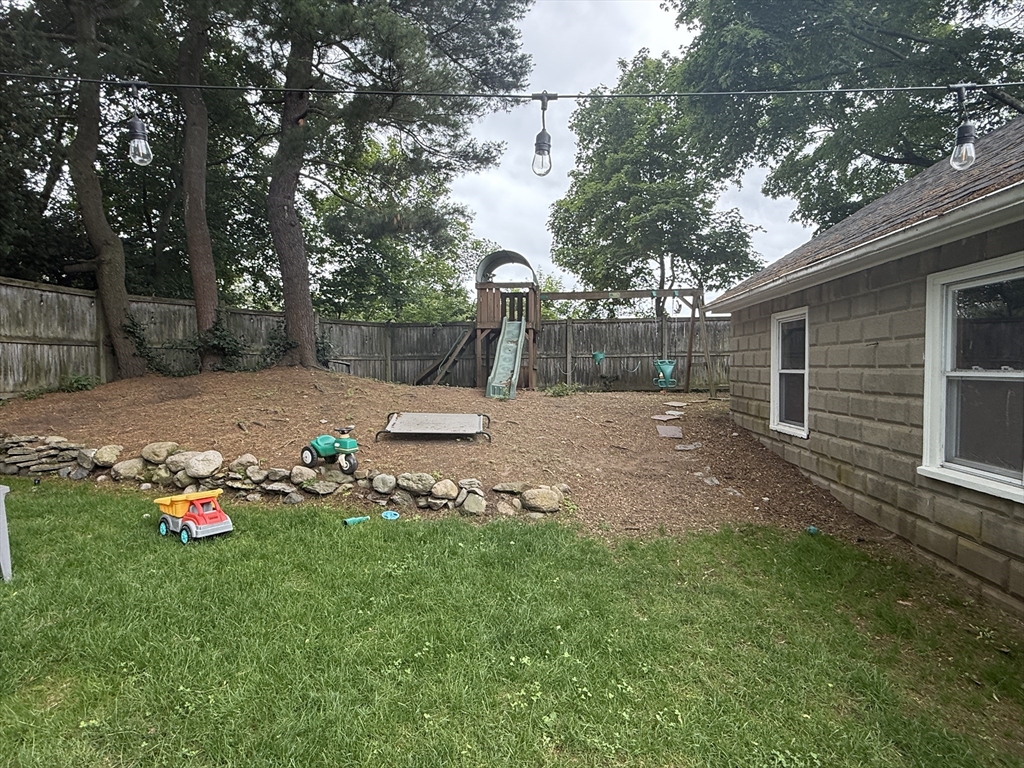 47 Maplewood Ave