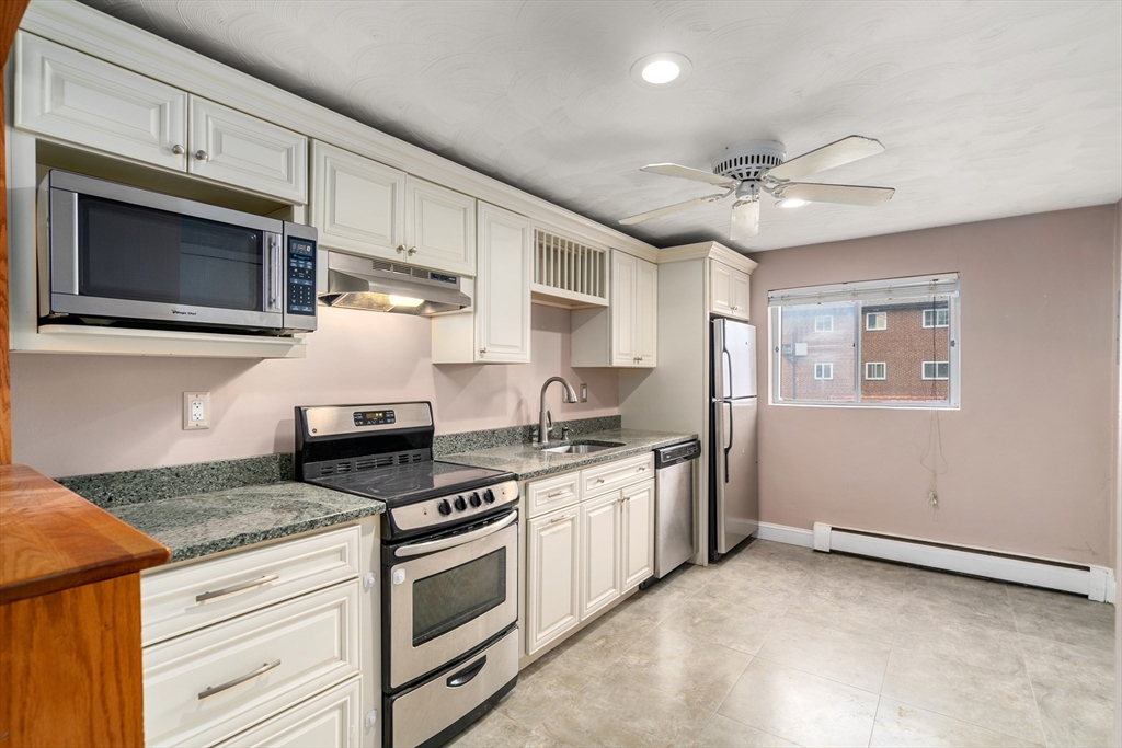 60 Bryon Rd # 3