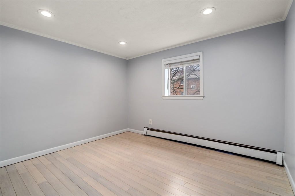 60 Bryon Rd # 3