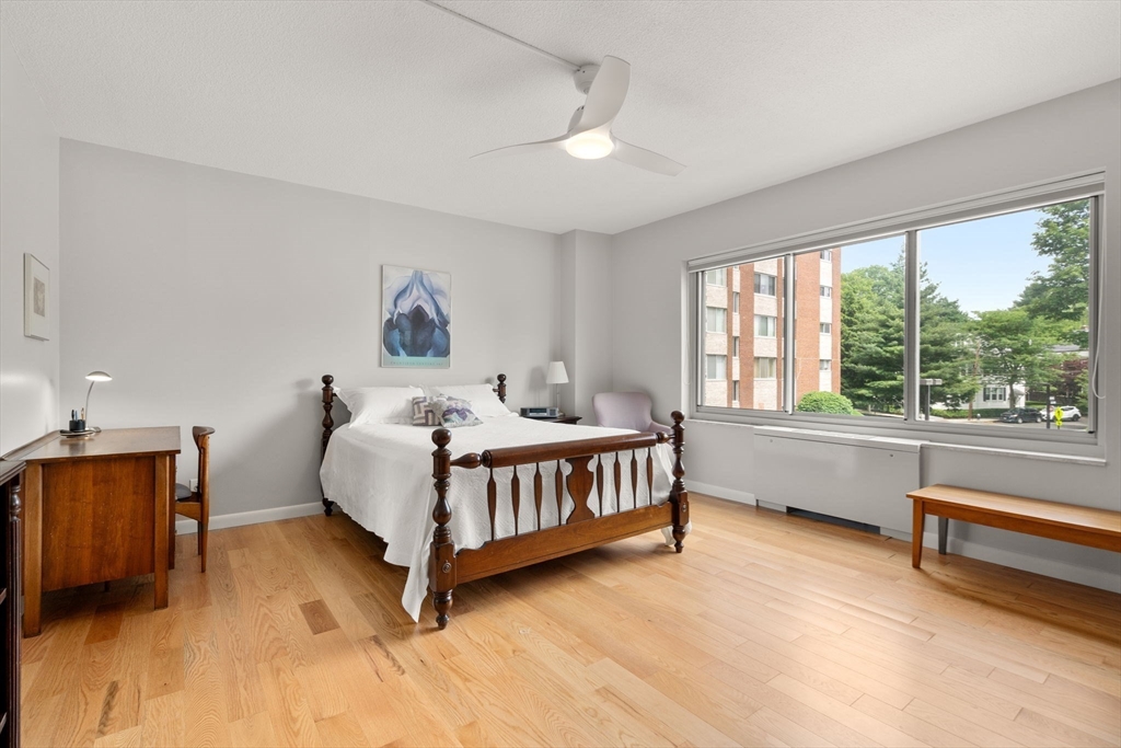 22 Chestnut Pl # 111