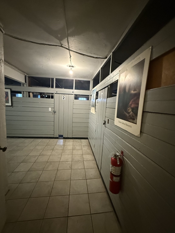 12 Ware Street # B