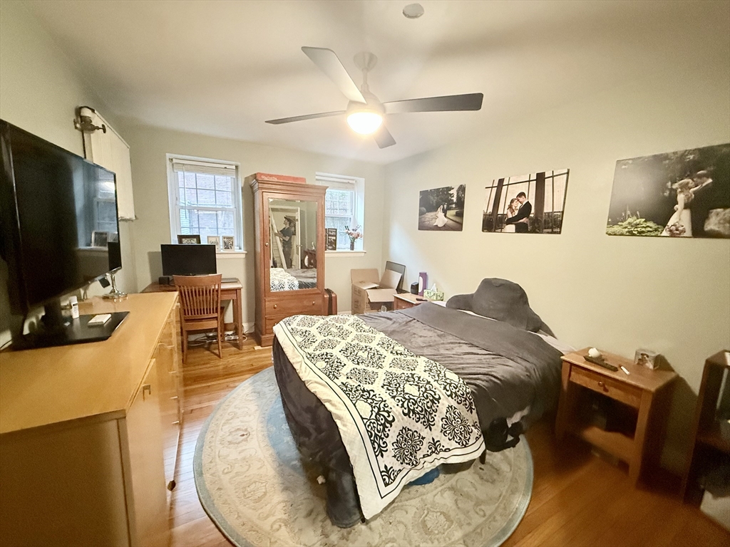12 Ware Street # B