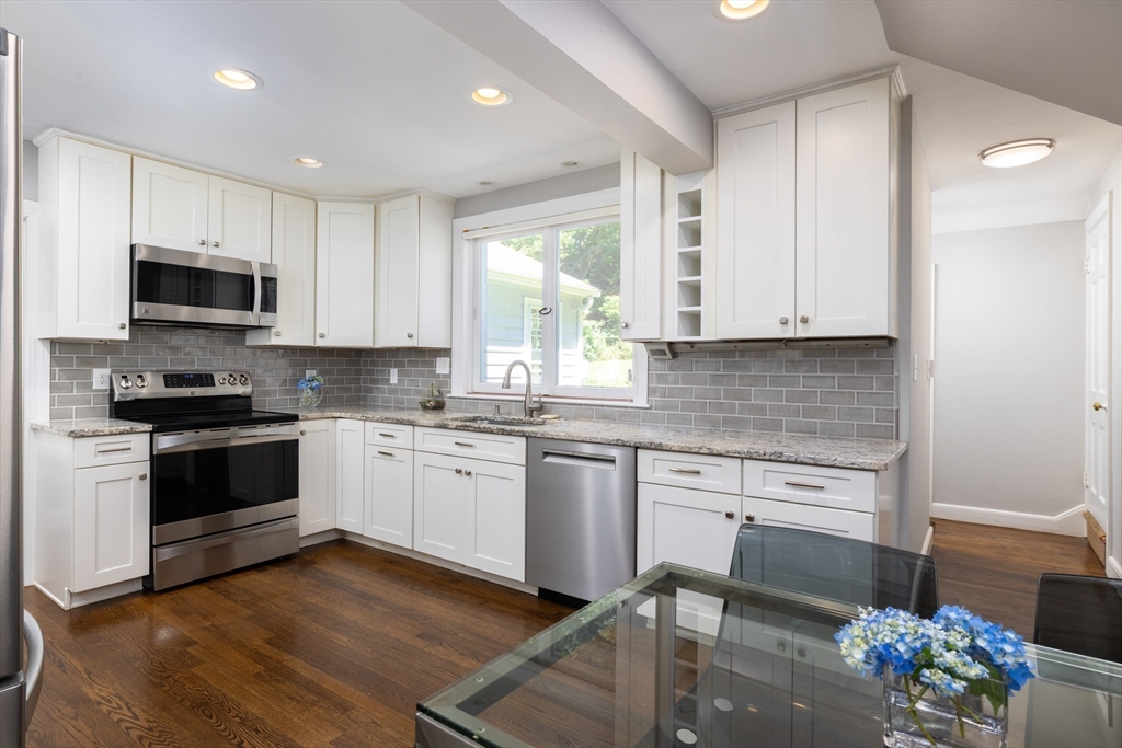 67 Annawan Rd