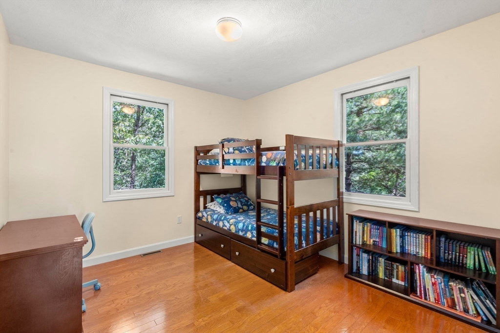 33 Furbush Rd