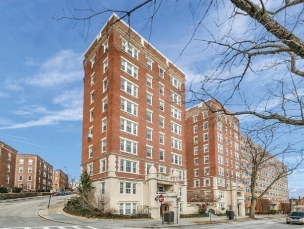 1450-1454 Beacon St # 301