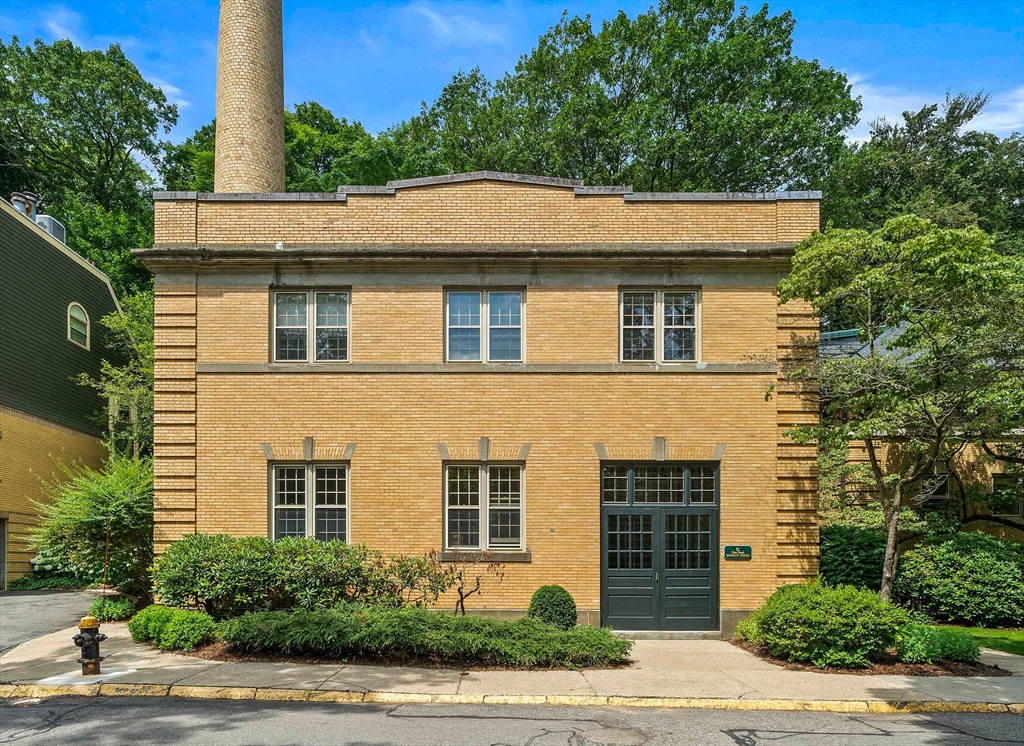 81 Glen Road # S2