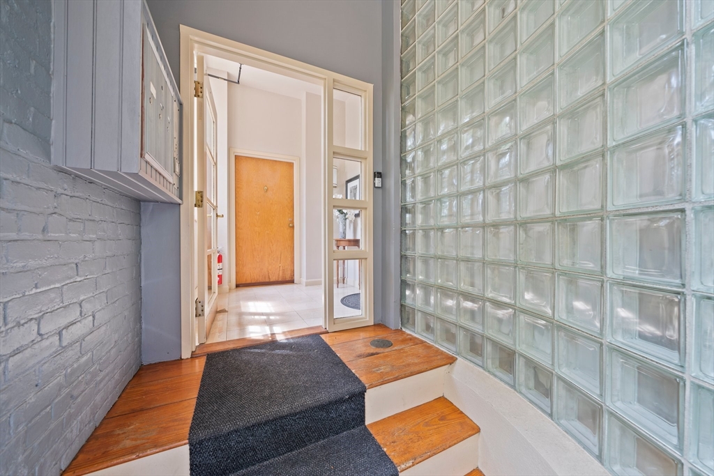 81 Glen Road # S2