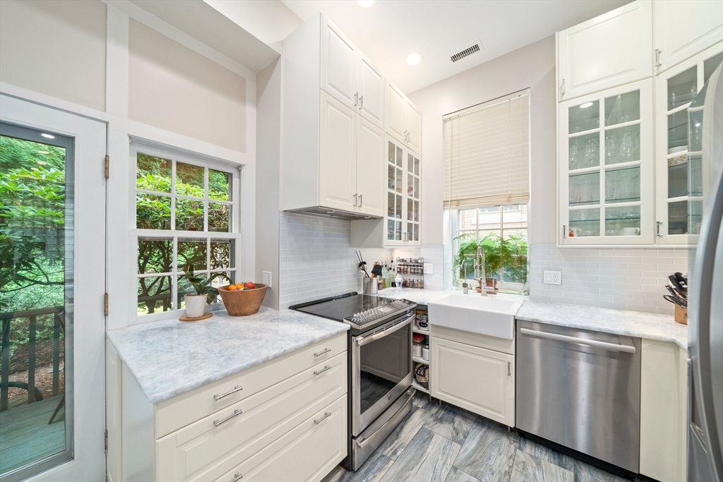 81 Glen Road # S2