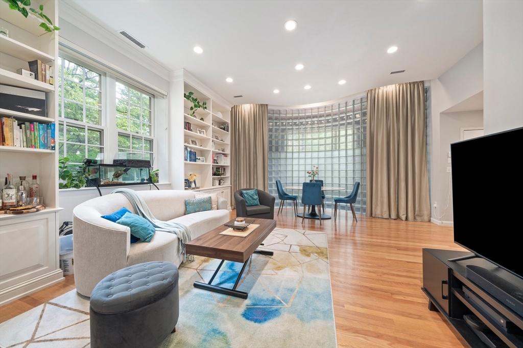 81 Glen Road # S2